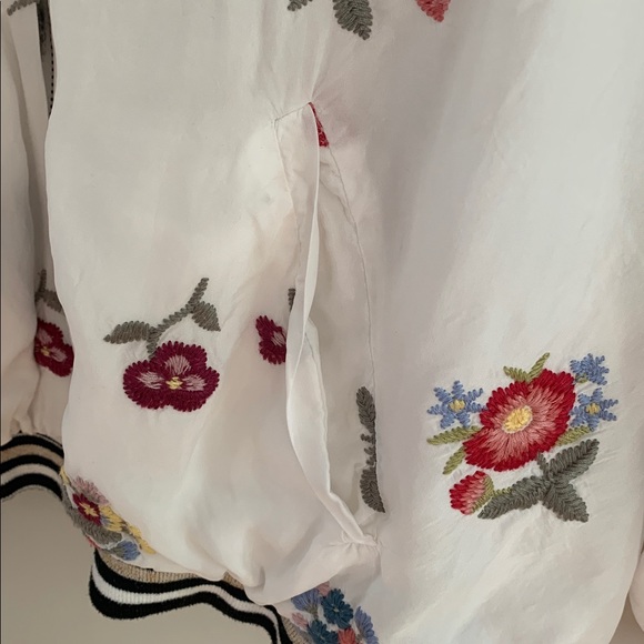 Johnny Was Kitty Reversible Bomber Jacket Size Medium Embroidered Floral - Picture 5 of 16